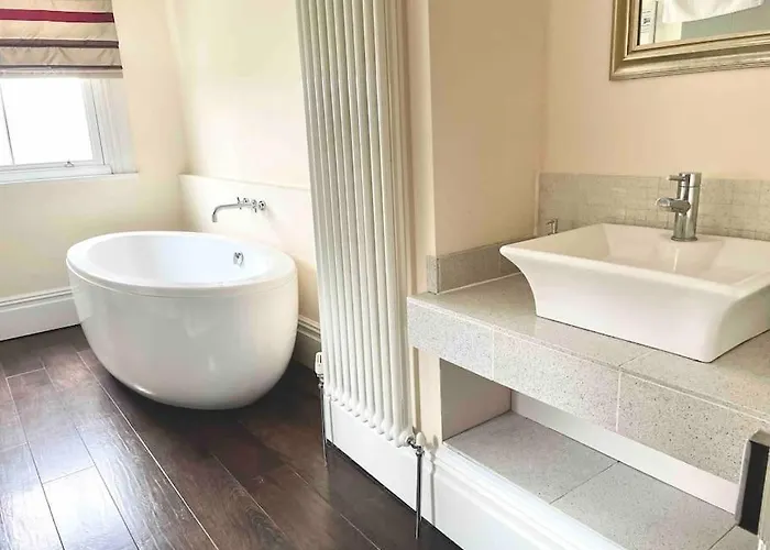 Minster House- Free Parking * York