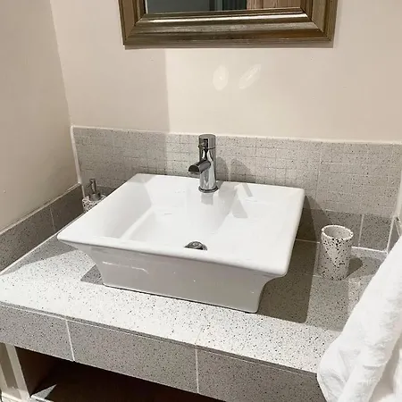 Minster House- Free Parking Holiday home