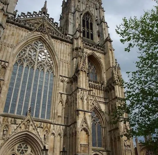 Сasa de vacaciones Minster House- Free Parking *